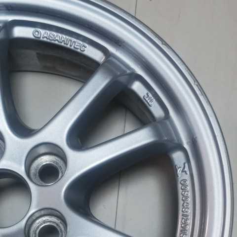50プリウス15インチ純正ホイール4本セット ZVW50 50系プリウス 純正