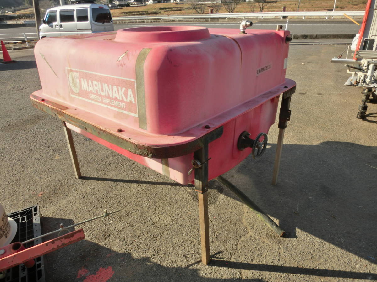 水タンク　薬剤タンク　防除用タンク