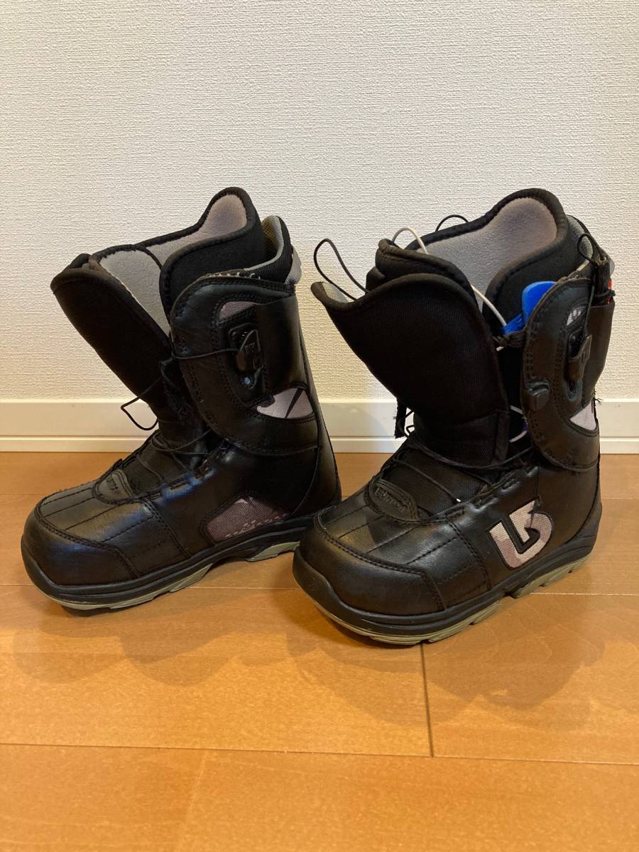 Burton スノーボードブーツ　軽量　美品 中古BURTONスノーボードブーツ サイズ22㎝ 【公式通販】