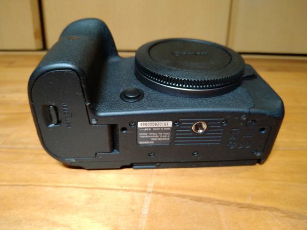 Canon ミラーレス一眼レフカメラ EOS R6 ボディ メーカー保証残約3ヶ月有り フルサイズミラーレス_7