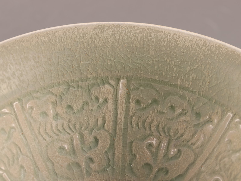 中国古玩 唐物 宋代 青磁 陰刻文 茶碗 時代物 極上品 初だし品 Z135