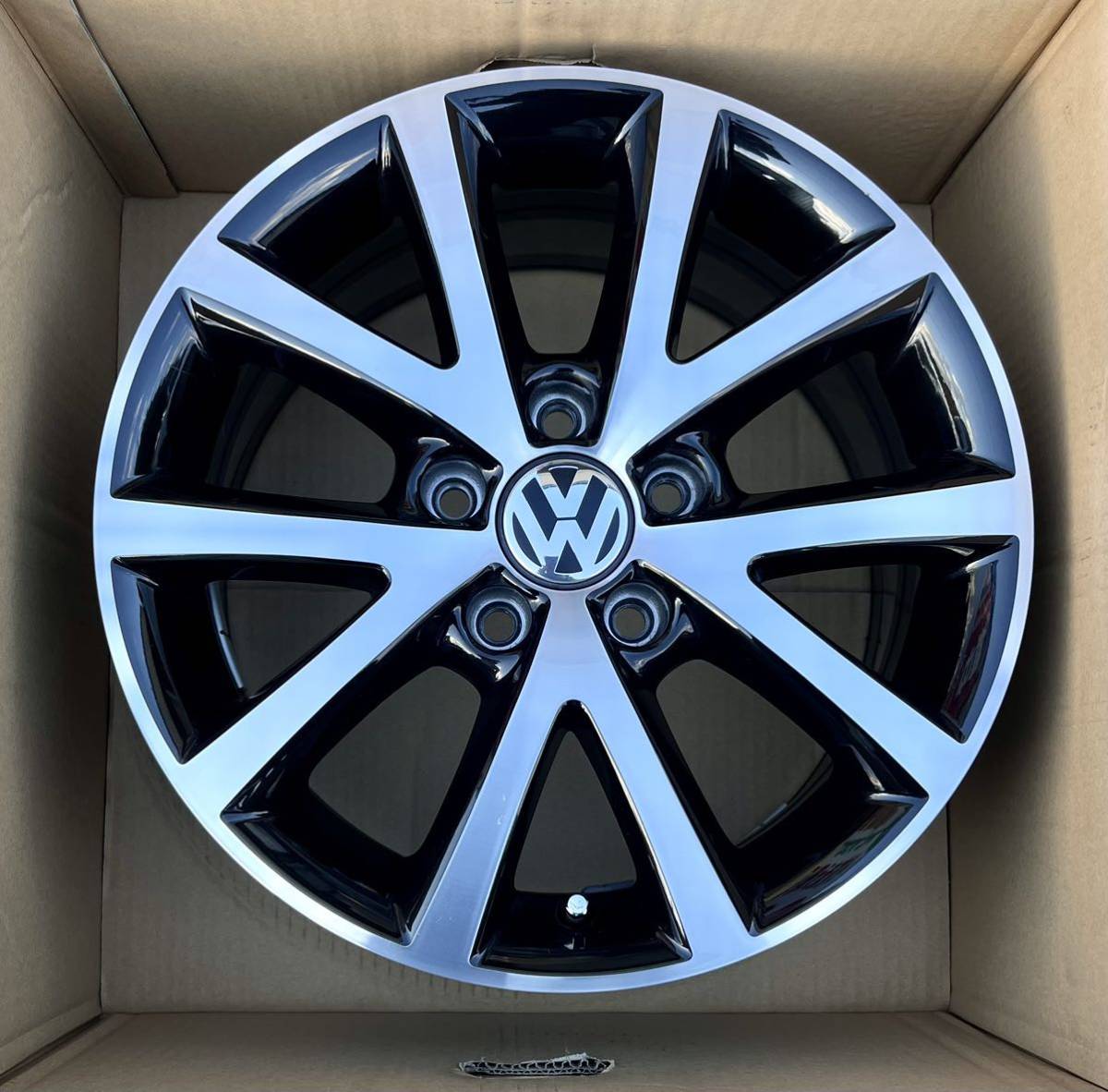 即決◇美品◇ブラックポリッシュ◇VW フォルクスワーゲン ゴルフ 