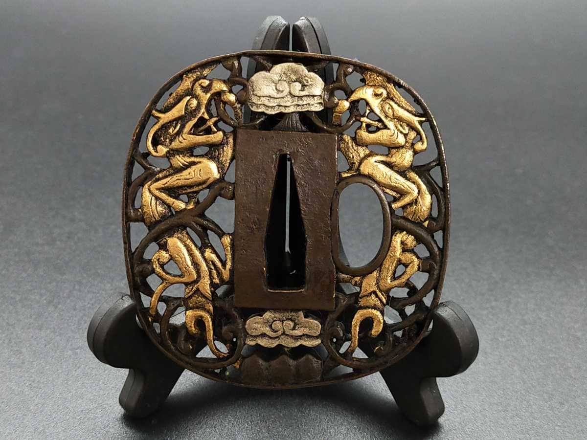 Q6733 刀鍔 双龍の図 銅地 絵金銀 日本刀装具 刀剣美術