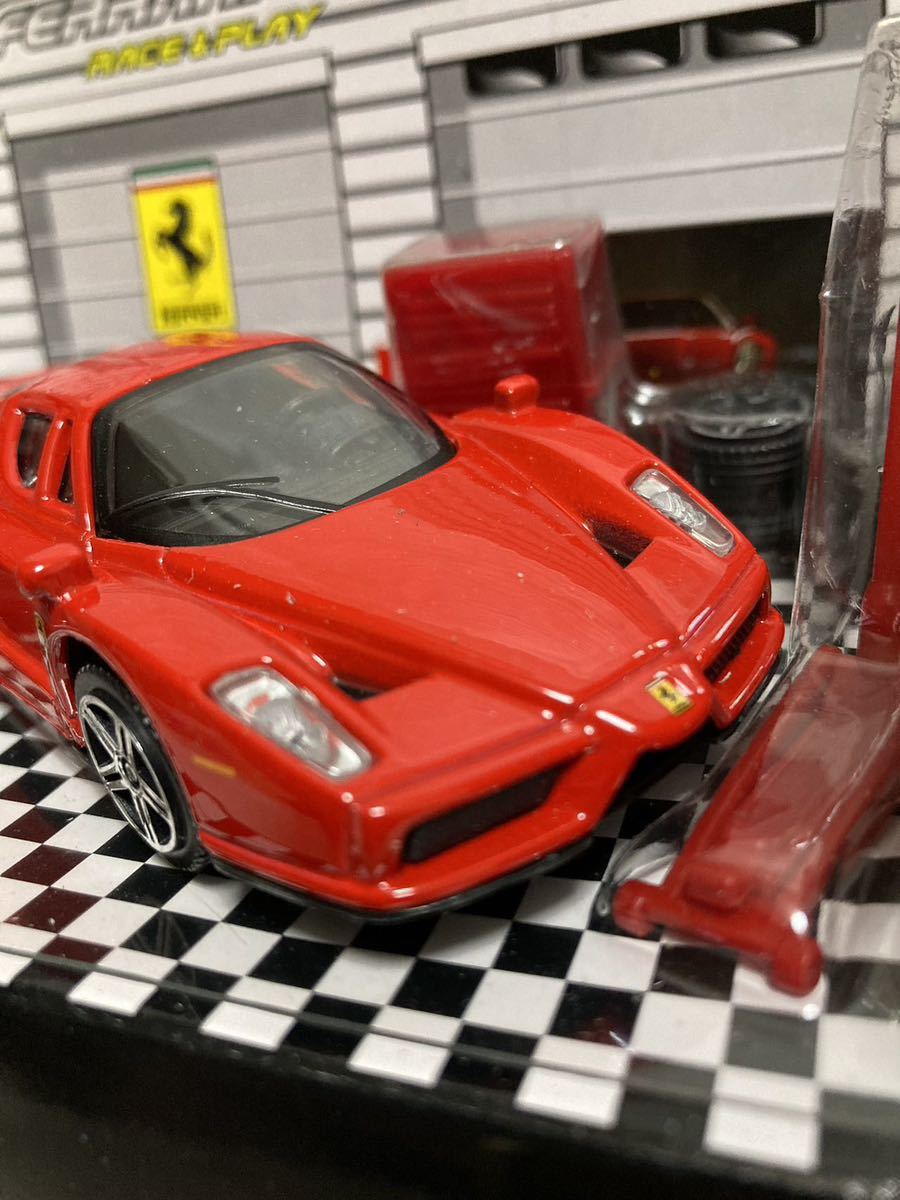 ☆ミニチュア☆ミニカー☆フェラーリ☆エンツォ フェラーリ☆ジオラマ 