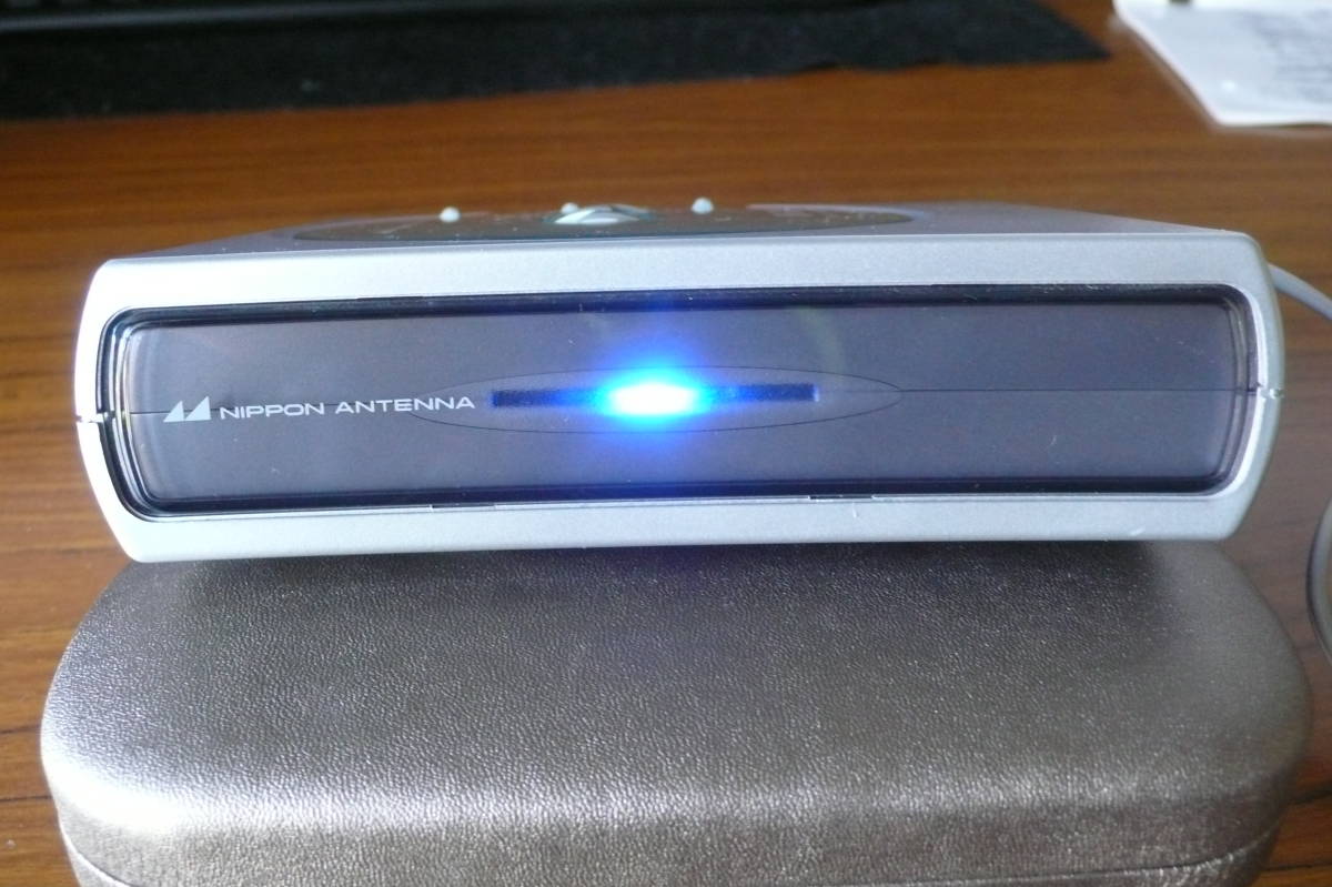 宅コン　Nippon Antenna VB-33CU 卓上ブースター 日本アンテナ VB-33CU 卓上型ブースター (^^♪ 日本アンテナ VB-33CU
