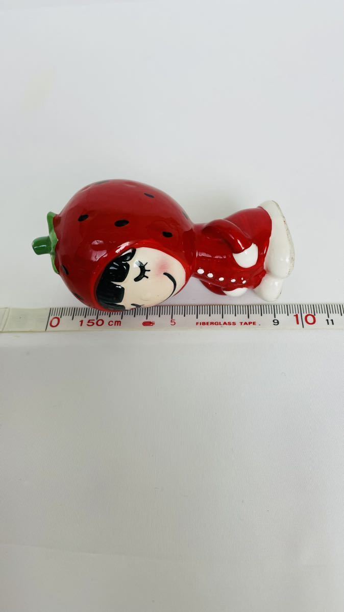 RUNE ルネ 陶器 いちご 人形 内藤ルネ 高さ約9cm 当時物 レトロ いちご