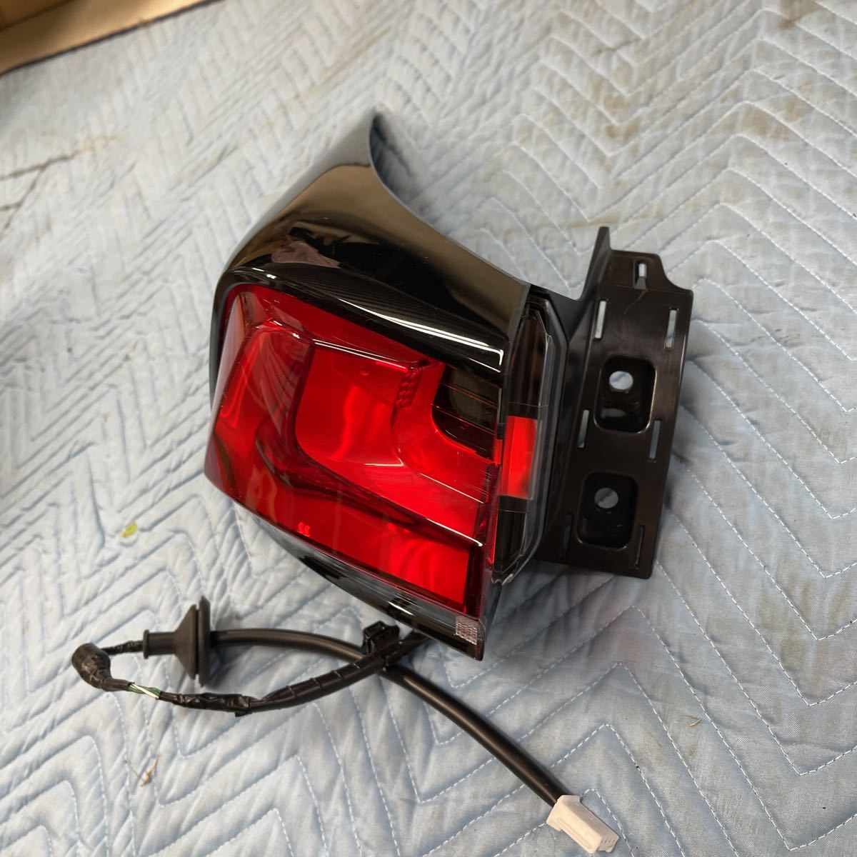 車 レクサス NX 10 系 STANLEY 78-39 右 テール ランプ