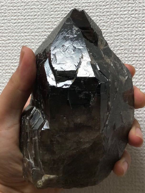 国産水晶 広島県 江田島市 一級品！ 巨大な黒水晶 煙水晶 国産鉱物