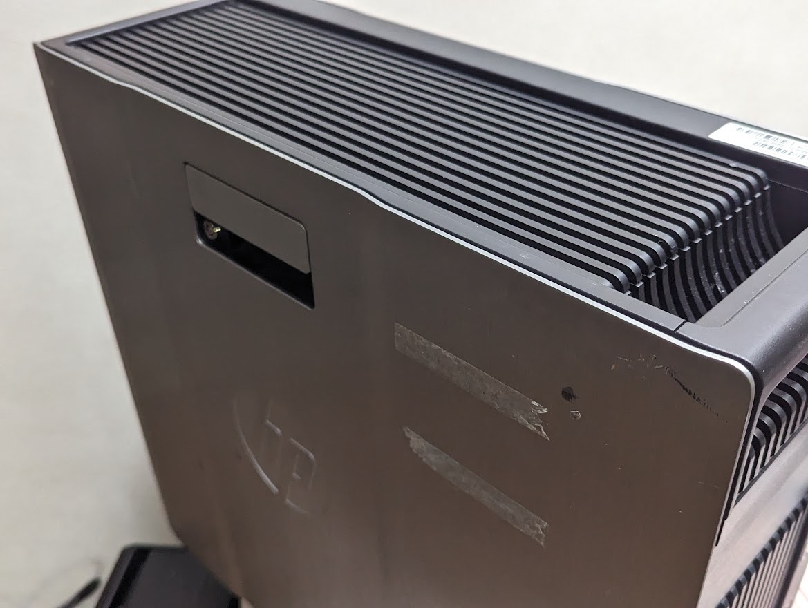 HP Z620 Workstation 後期本体のみ ジャンク扱い Xeon E5-2620V2 CPU2