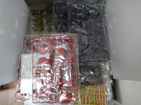 BANDAI ガンプラ ネオ・ジオン軍ニュータイプ専用モビル (バンダイ) バンダイ 機動戦士ガンダムＵＣ（ユニコーン） ニュータイプ専用モビルスーツ ネオ・ジオン 機動戦士ガンダム MG プラモデル ネオ・ジオング 1&frasl;144 PTM]HGUC : -ネオジオン(プラモデル)の中古品