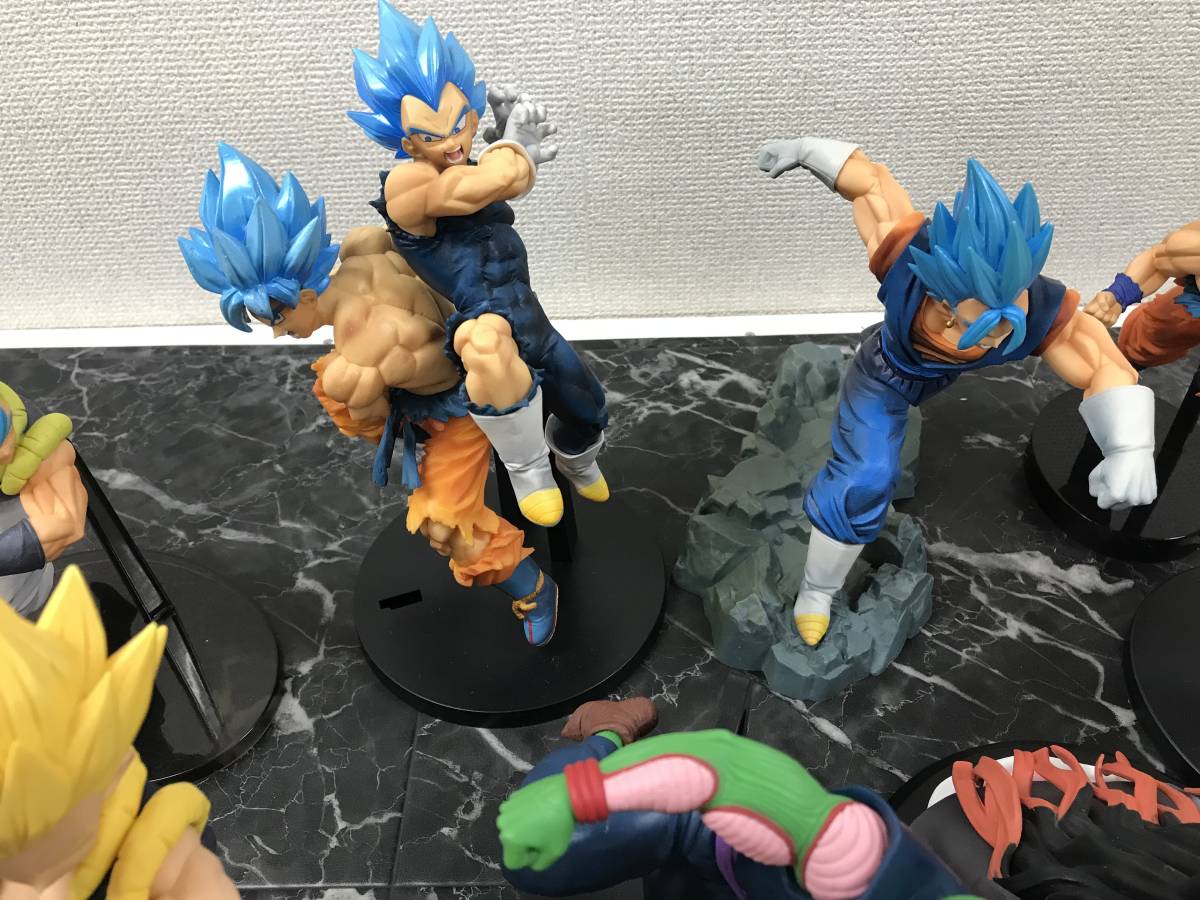ジャンプ系 フィギュアセット】ドラゴンボール 鬼滅の刃 / 悟空 チチ 