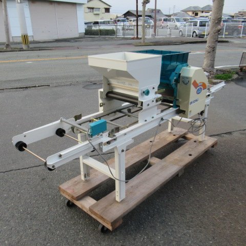 Yahoo!オークション 【受賞記念セール】福岡□ クボタ 播種機 SR-121KJ 