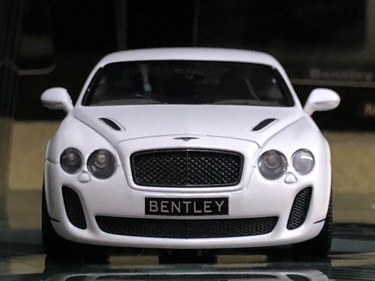 お買い得，大人気 MINICHAMPS 1/43 Bentley Continental Supersports 2009 White satin(乗用車)｜売買されたオークション情報、yahooの商品情報をアーカイブ公開 - オークファン 乗用車
