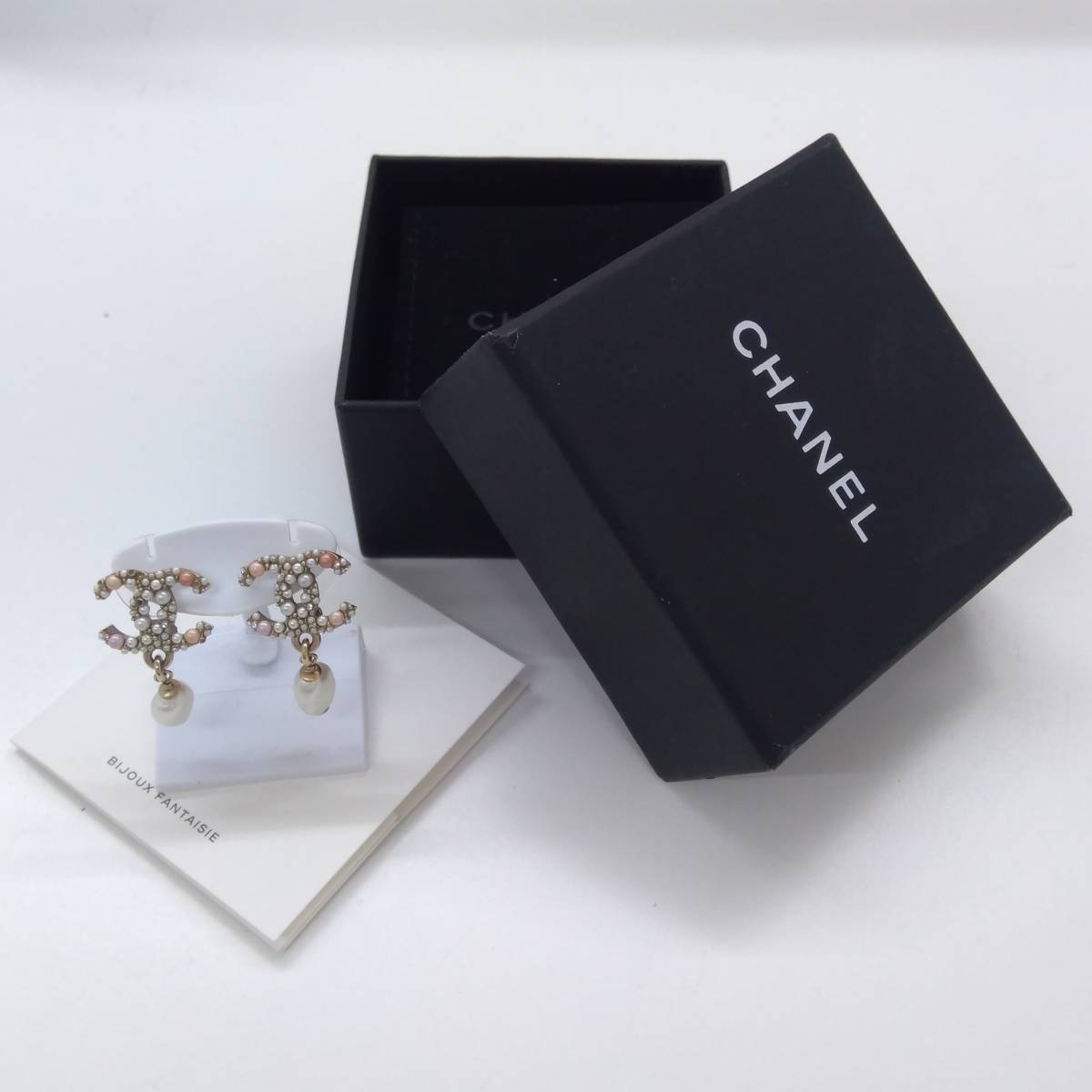 CHANEL シャネル ピアス ココマーク C20 【公式通販】