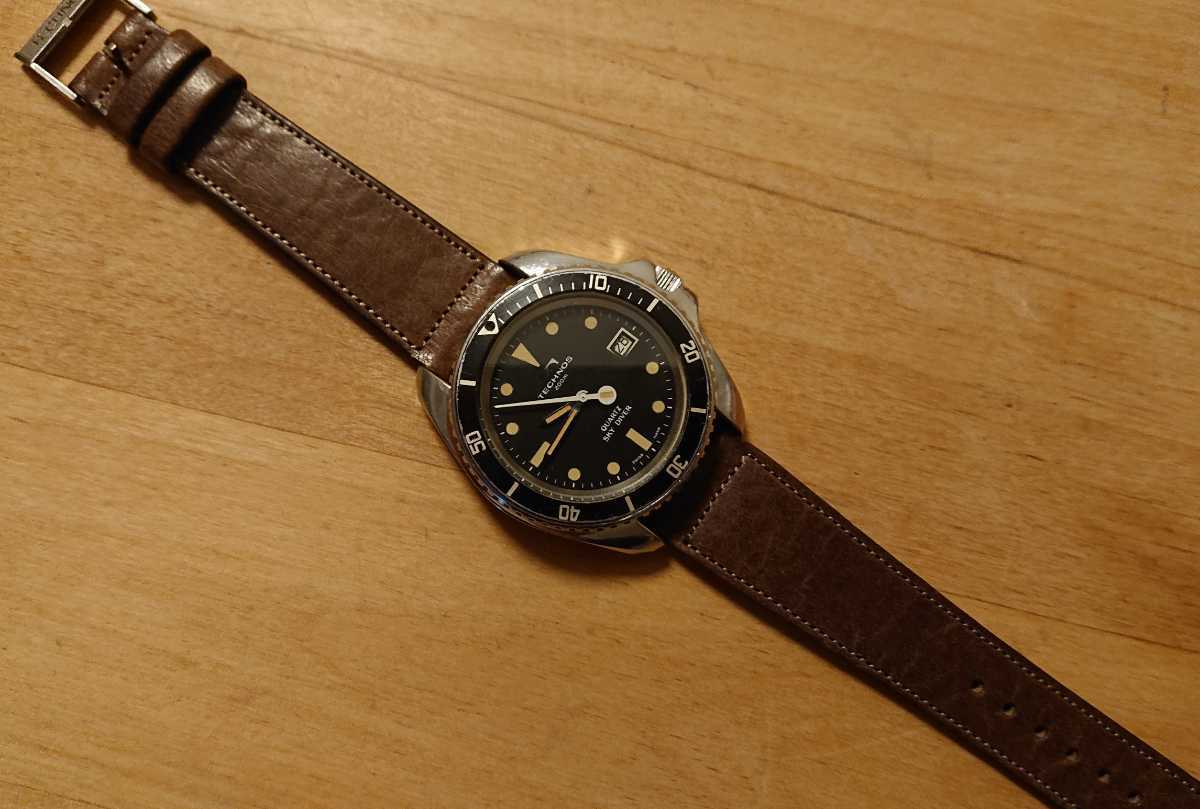 テクノス スカイダイバー 1970年代 クォーツ Ref.738.1002.4 1000M 
