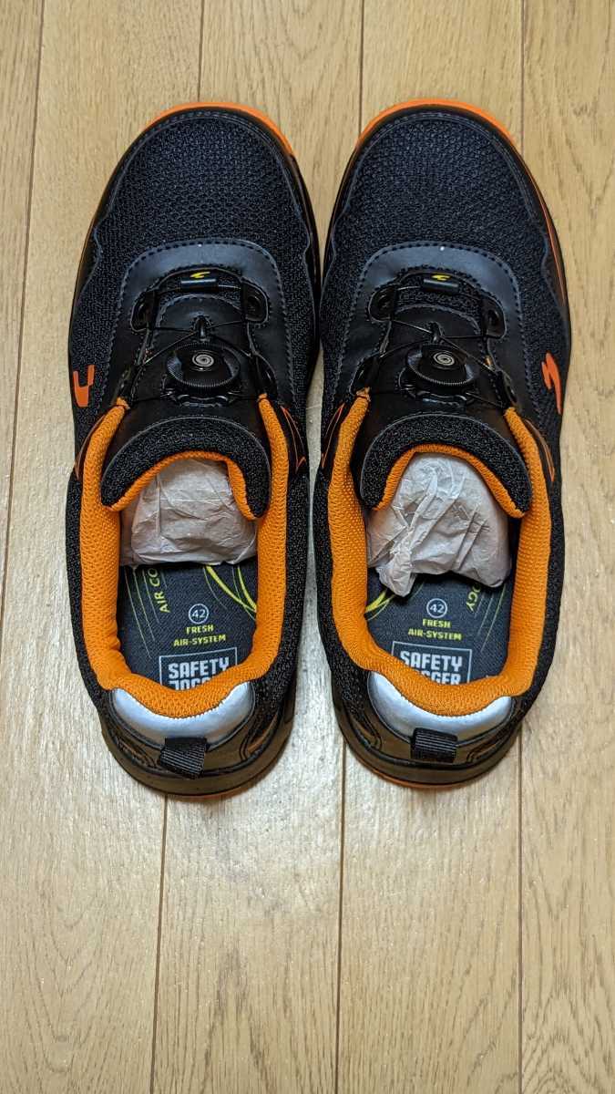 Cortina社 Safty Jogger セーフティジョガー　ブラックオレンジ　26.5センチ