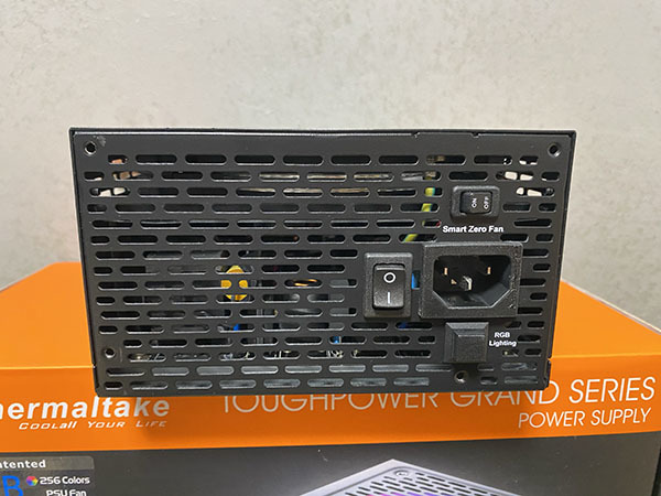 ☆Thermaltake ☆TOUGHPOWER GRAND RGB -850W 80+GOLD PC電源ユニット 
