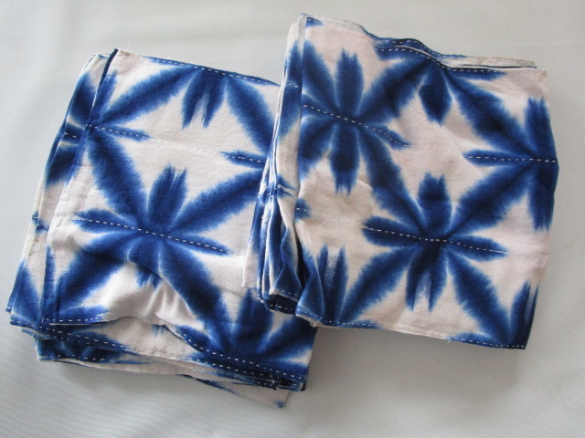 長期保管品　さらし織り布おむつ　雪花絞り柄　１８枚　２重縫いおしめ　６０ｃｍ×３３ｃｍ　色濃いめ