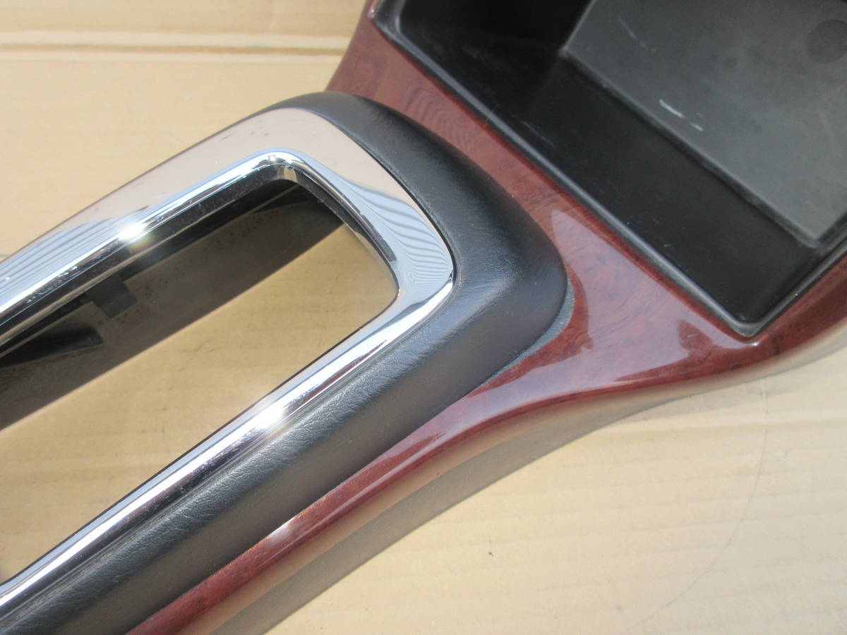 ダイハツ　ミラジーノ　L700S ブラックウッドシフトパネル黒木目純正オプション ダイハツ ミラジーノ L700S ブラックウッドシフトパネル黒木目純正