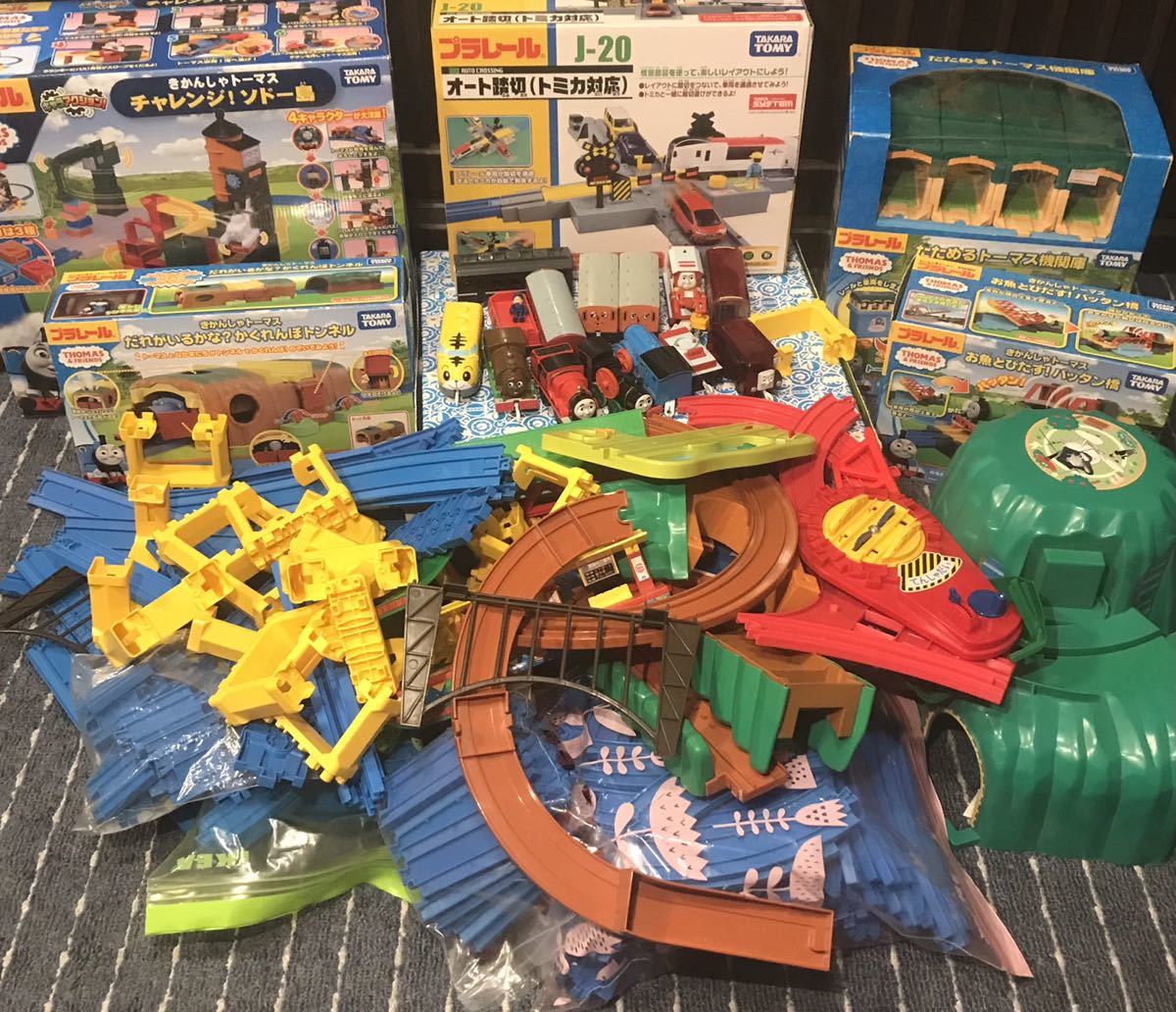 中古】タカラトミー プラレール キャラアクション きかんしゃトーマス チャレンジ ソドー島 977735 Takara Tomy - プラレール  キャラアクション！ きかんしゃトーマス チャレンジ！ソドー島(1セッの通販 by りくママ's shop｜ タカラトミーならラクマ タカラトミー ... ◆タカラトミー プラレール きかんしゃトーマス チャレンジ！ソドー島