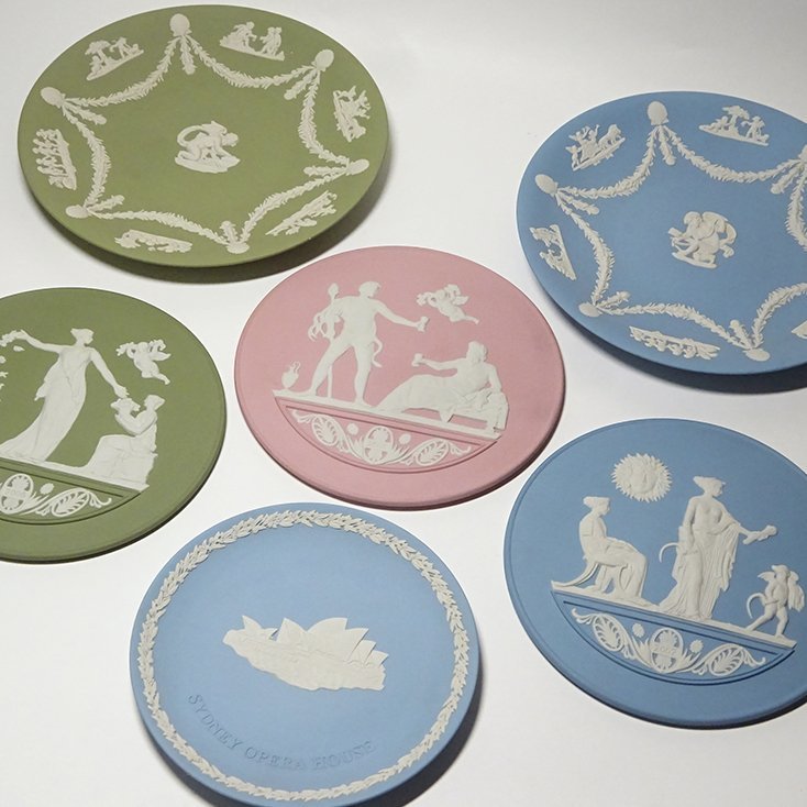 ウェッジウッド イヤープレートの値段と価格推移は？｜139件の売買情報 ...