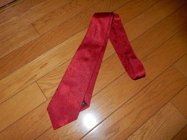 グッチ/GUCCI♪赤 花柄 ネクタイ イタリア製★タグ付