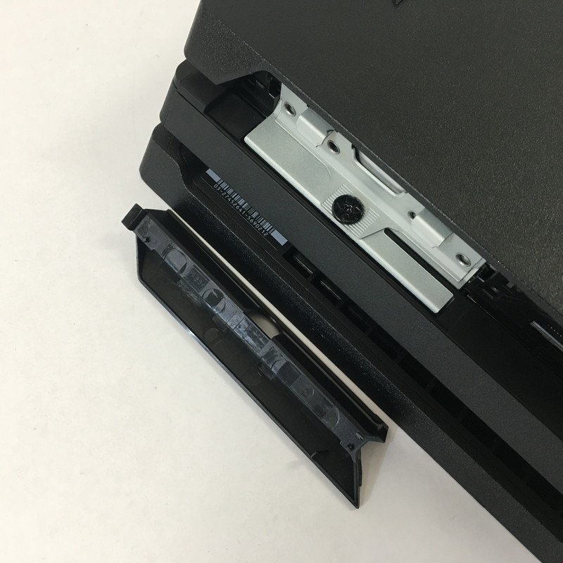 TEI【ジャンク品】 PS4PROCUH-7200B本体のみ 〈33-221230-TS-3-TEI 