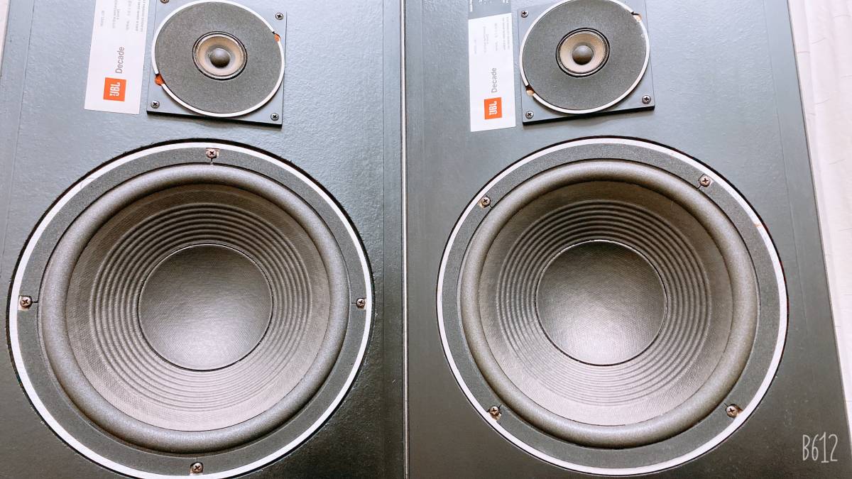 JBL L26 DECADE 2ウェイ スピーカーペア。動作 良好， エッジ交換すみ。