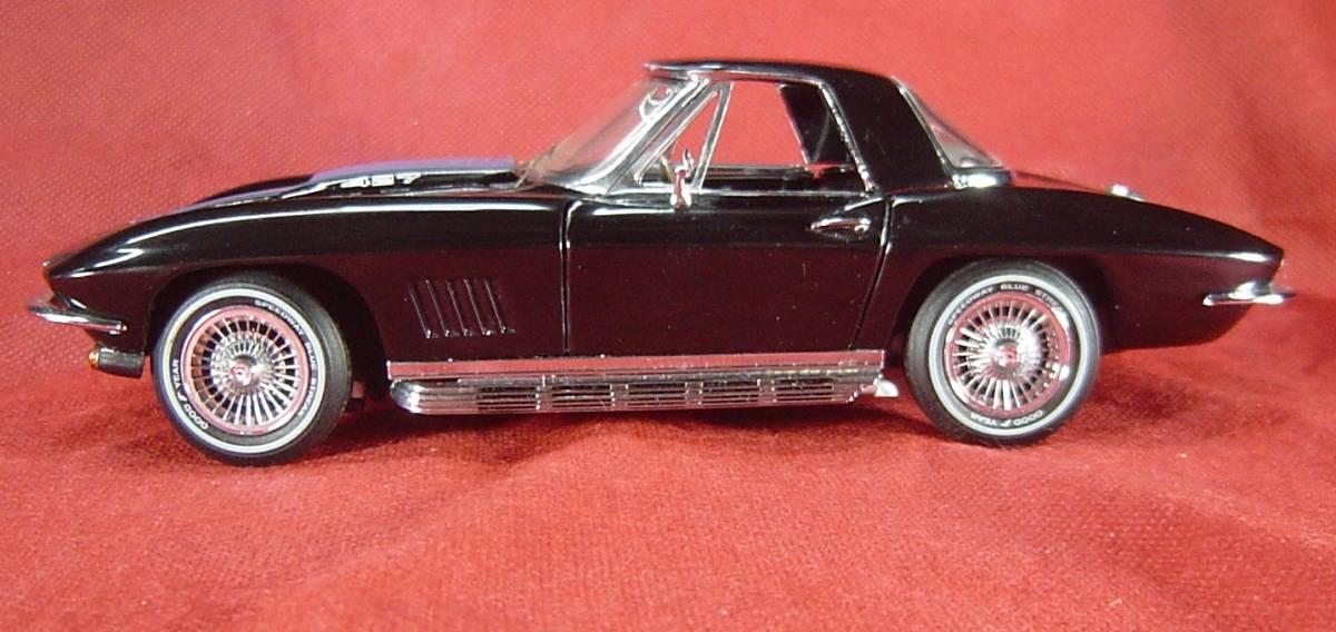 11B90 フランクリンミント 42マイル 1967 シボレー コルベット 427