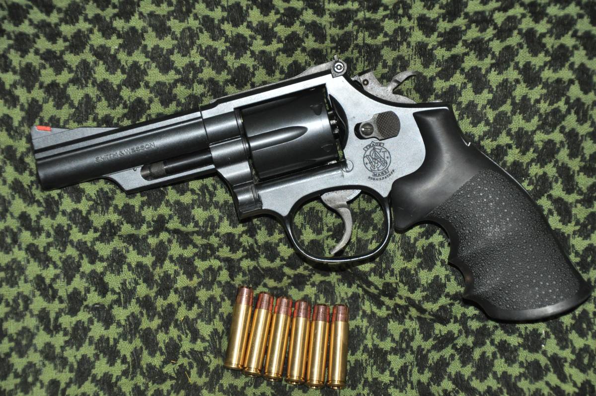 送料無料】東京マルイ S&W M19 4インチ カートカスタム 東京マルイ