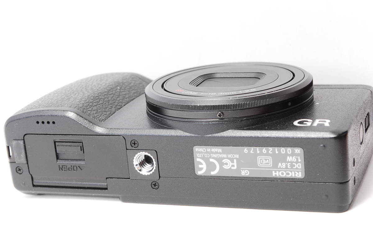 〓シャッター回数7699回　外観綺麗〓RICOH リコー GR GR RICOH 美品＞RICOH デジタルカメラ G900&frasl; Hitomatome