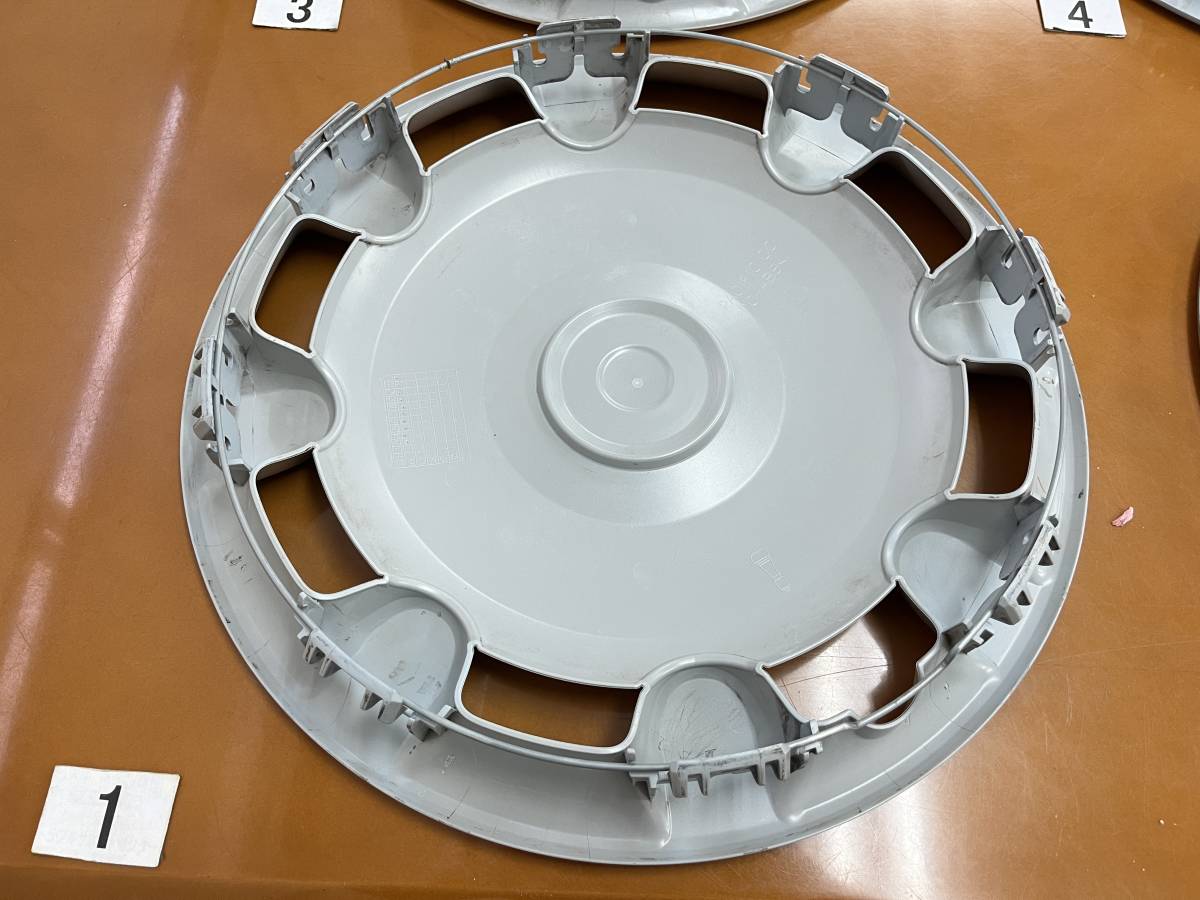 美品 ダイハツ ムーヴ キャンバス 純正 ホイール キャップ ホイール 