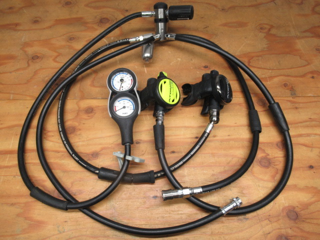 T3 ATOMIC AQUATICS アトミック | チタンレギュセット レギュレーター 