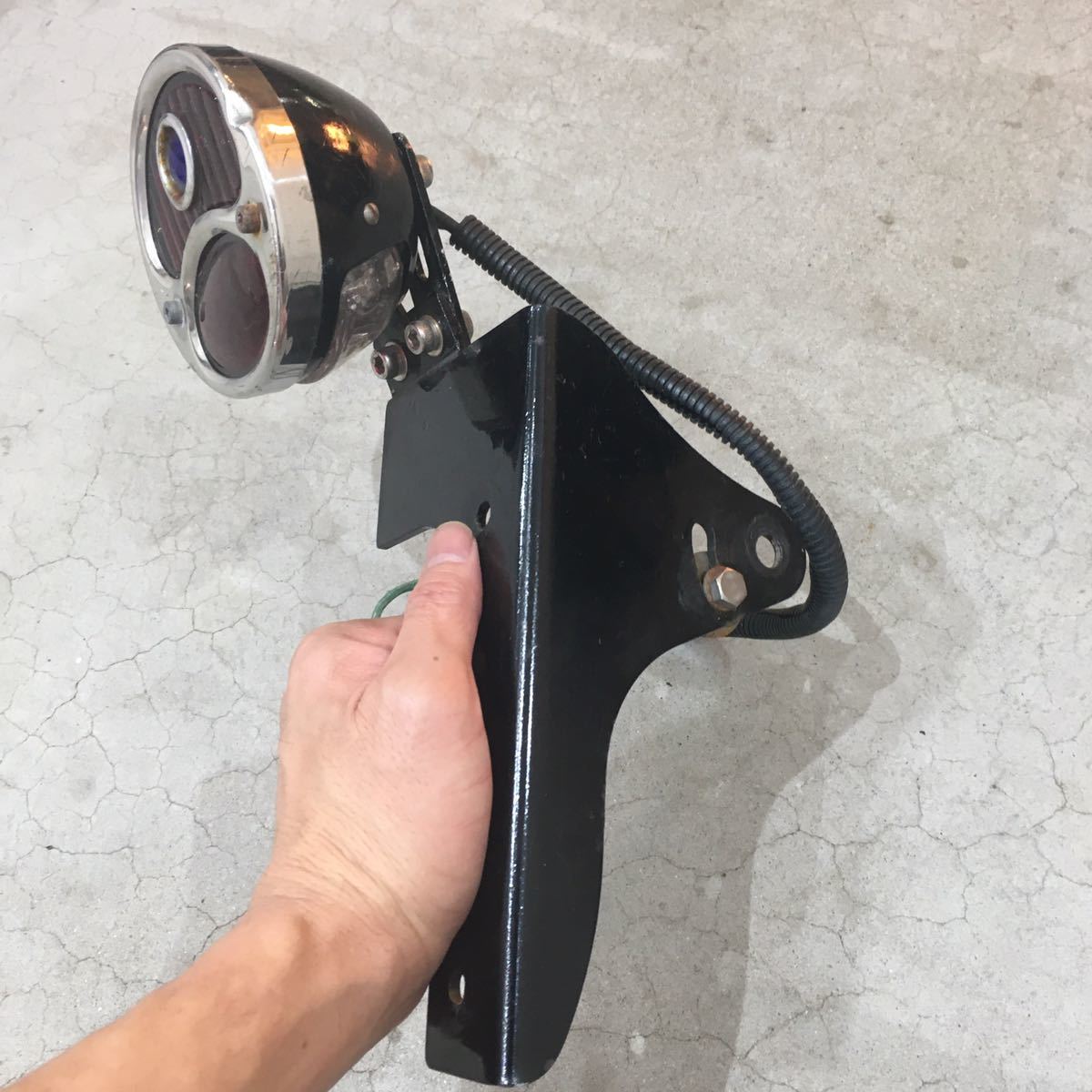 sr400 duoテールランプ サイドナンバー ビンテージ チョッパー ボバー