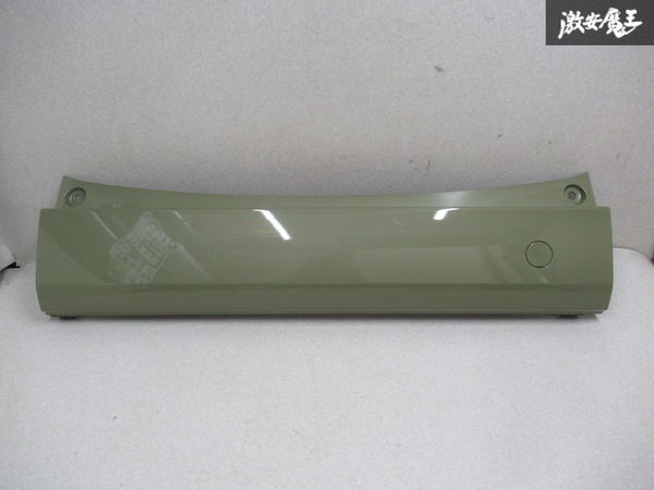 新車外し ホンダ 純正 JJ1 N-VAN ノーマル リア バンパー センターのみ 外装 71502-TXA-0000 ガーデングリーンメタリック 即納 棚I-2