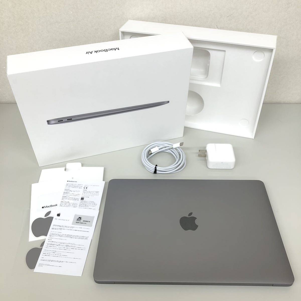 230113PT360059 Apple MacBook Air 13inch M1 2020 MGN63J/A Ventura/8