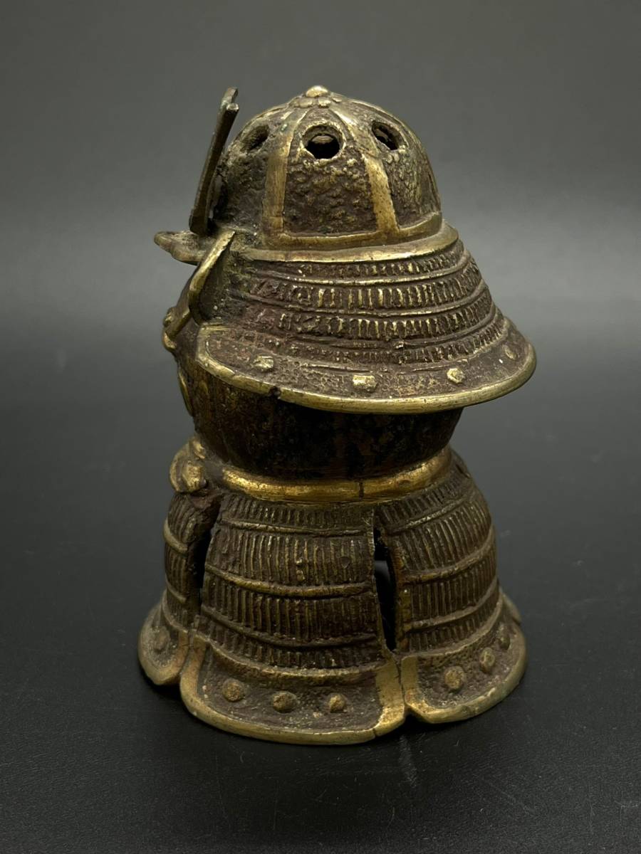 銅製香炉鎧兜