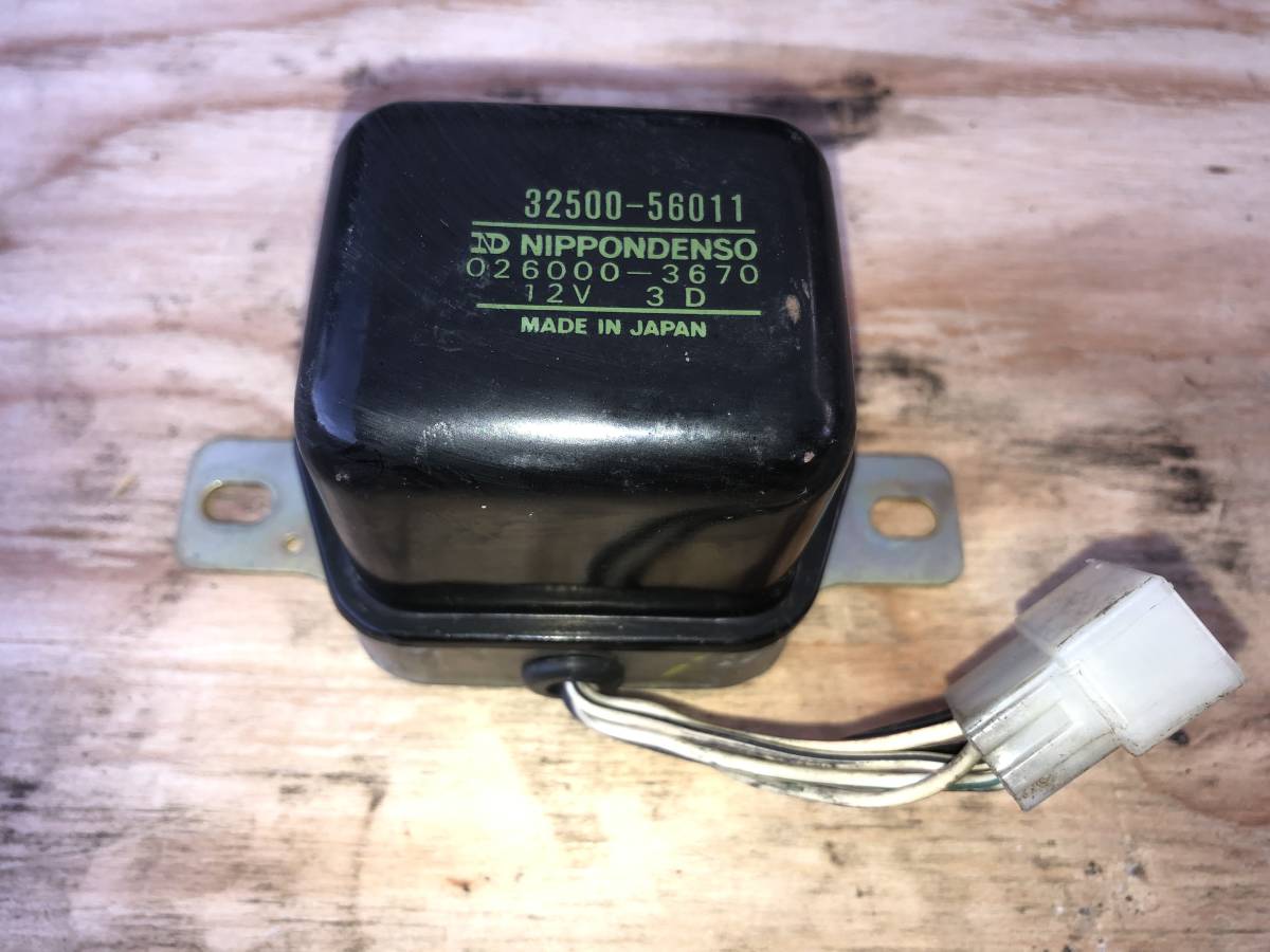 ジムニー SJ30 管理番号(21523-6181) レギュレター ボルテージ SJ30V 