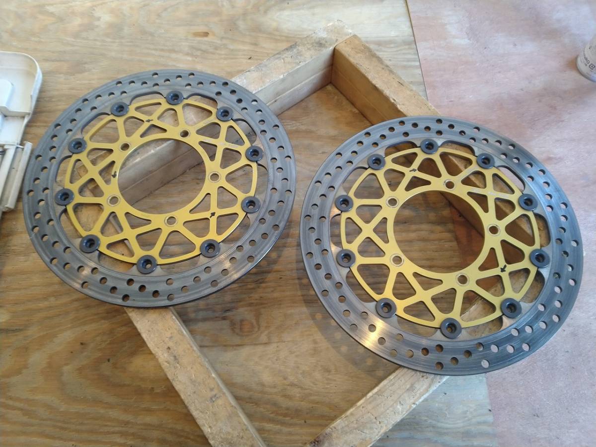 ブレンボ　ブレーキディスク　GSXR1000　05-06、GSXR600　06-07　Φ310㎜　中古