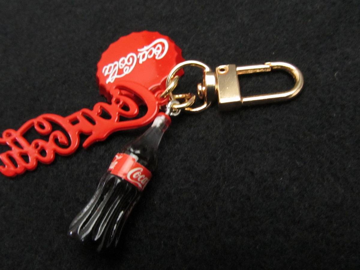 新品 コカコーラ キーホルダー 王冠 ノベルティグッズ(コカ・コーラ