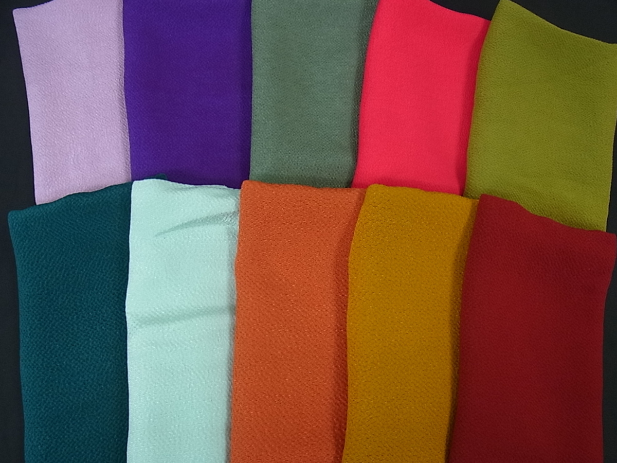 花美人着物■和装小物　上質な帯揚げ10枚　ちりめん　全て色無地　逸品　未使用　ih180