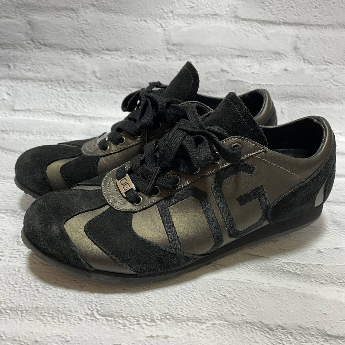 DOLCE&GABBANA ドルチェ&ガッバーナ スニーカー ブラック ゴールド サイズ7.5（26〜26.5cm相当）