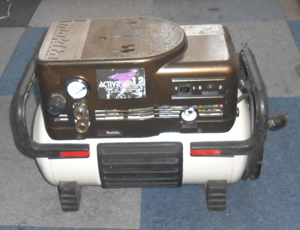 3ケ月保障付 マキタエアーコンプレッサーAC9011 50Hz 常圧専用 DIY 