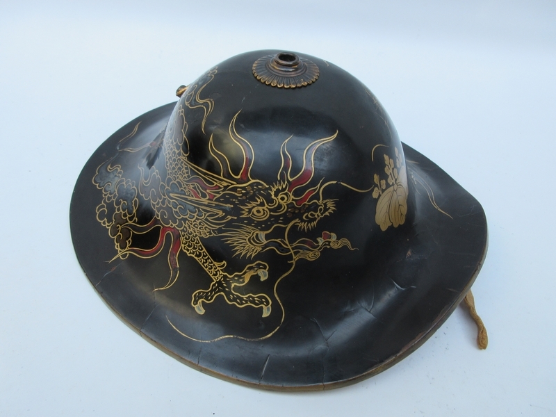 正規品，定番 時代 陣笠 黒漆塗 龍 家紋 五三の桐 蒔絵 内朱塗 天然木 武具 骨董 古美術 №8619(甲冑（兜、鎧）)｜売買されたオークション情報、yahooの商品情報をアーカイブ公開 - オークファン 甲冑（兜、鎧）
