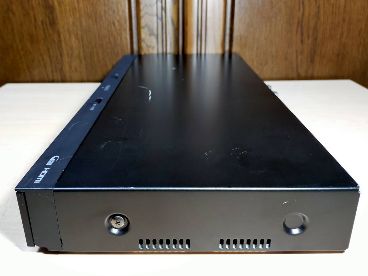 SHARP 2B-C20CW1/2TB/2番組同時録画可/B-CAS，新品リモコン，HDMI，電源ケーブル付属/外付けHDD対応/動作良好 2番組同時録画 シャープ ブルーレイレコーダー 整備美品 AQUOSブルーレイ ブルーレイレコーダーAQUOS（アクオス）2024年