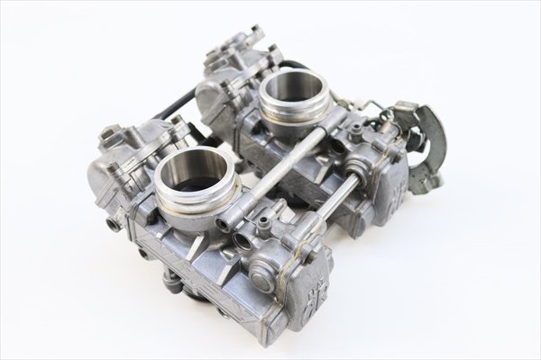 ドゥカティM900[12社外FCR キャブレター スロットルホルダー 右側 