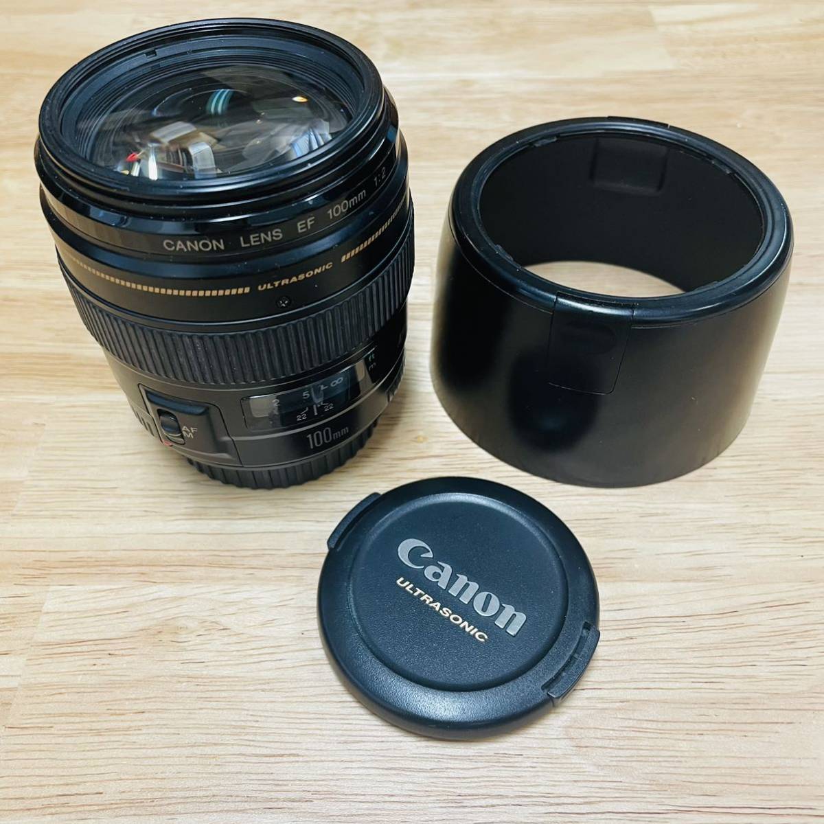 Canon EF 100mm F2 USM キャノン EFマウント 単焦点 レンズ フード付き 