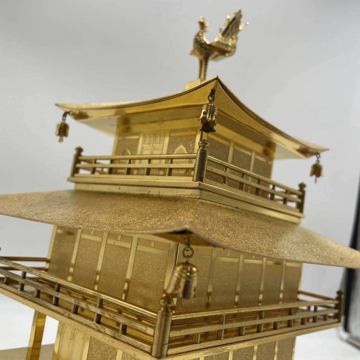 □【売り切り】金閣寺 模型 ゴールドカラー プラモデル ガラスケース
