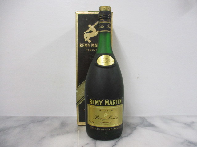 X1120 / レミーマルタン VSOP コニャック ブランデー REMY MARTIN 700ml 40% 古酒 未開栓 箱有