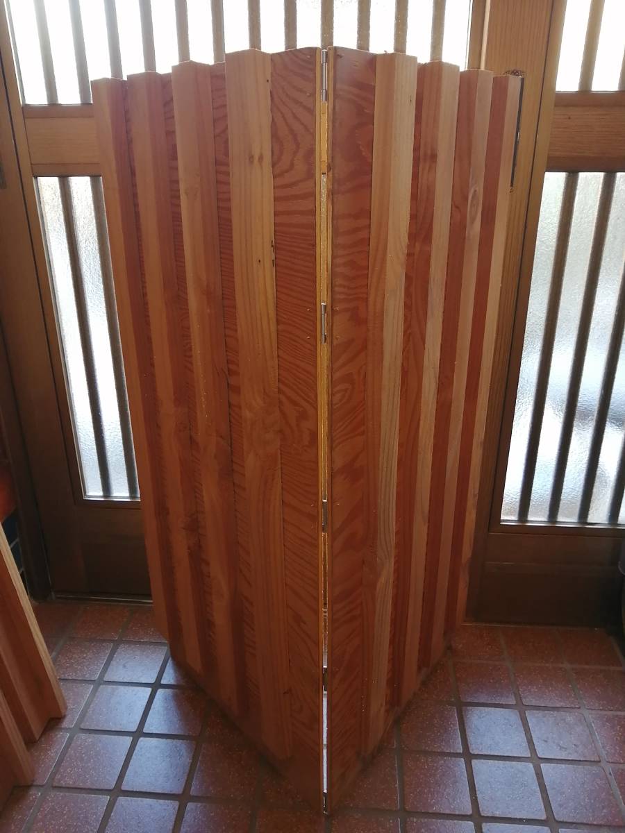 スピーカー間に設置向け調音パネル　ルームチューニング　自作品　立体感と定位の向上を感じて頂けます。　１円スタート！